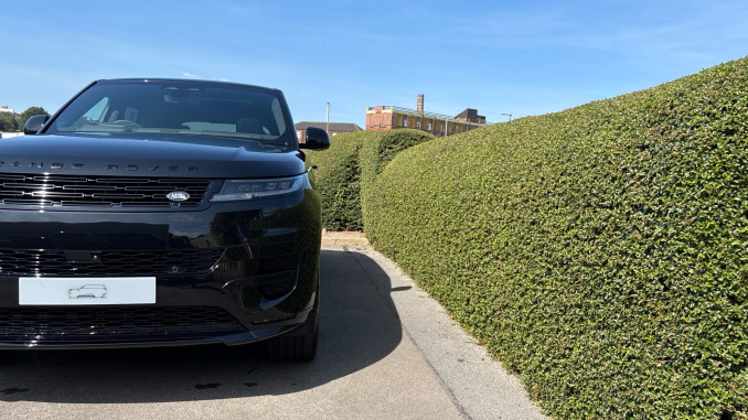 Land Rover Range Rover Sport 3.0 D300 Autobiography 5dr Auto Diesel Estate - Image 35